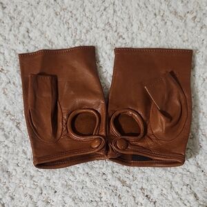 Sermoneta Gloves Tan Leather Fingerless Gloves